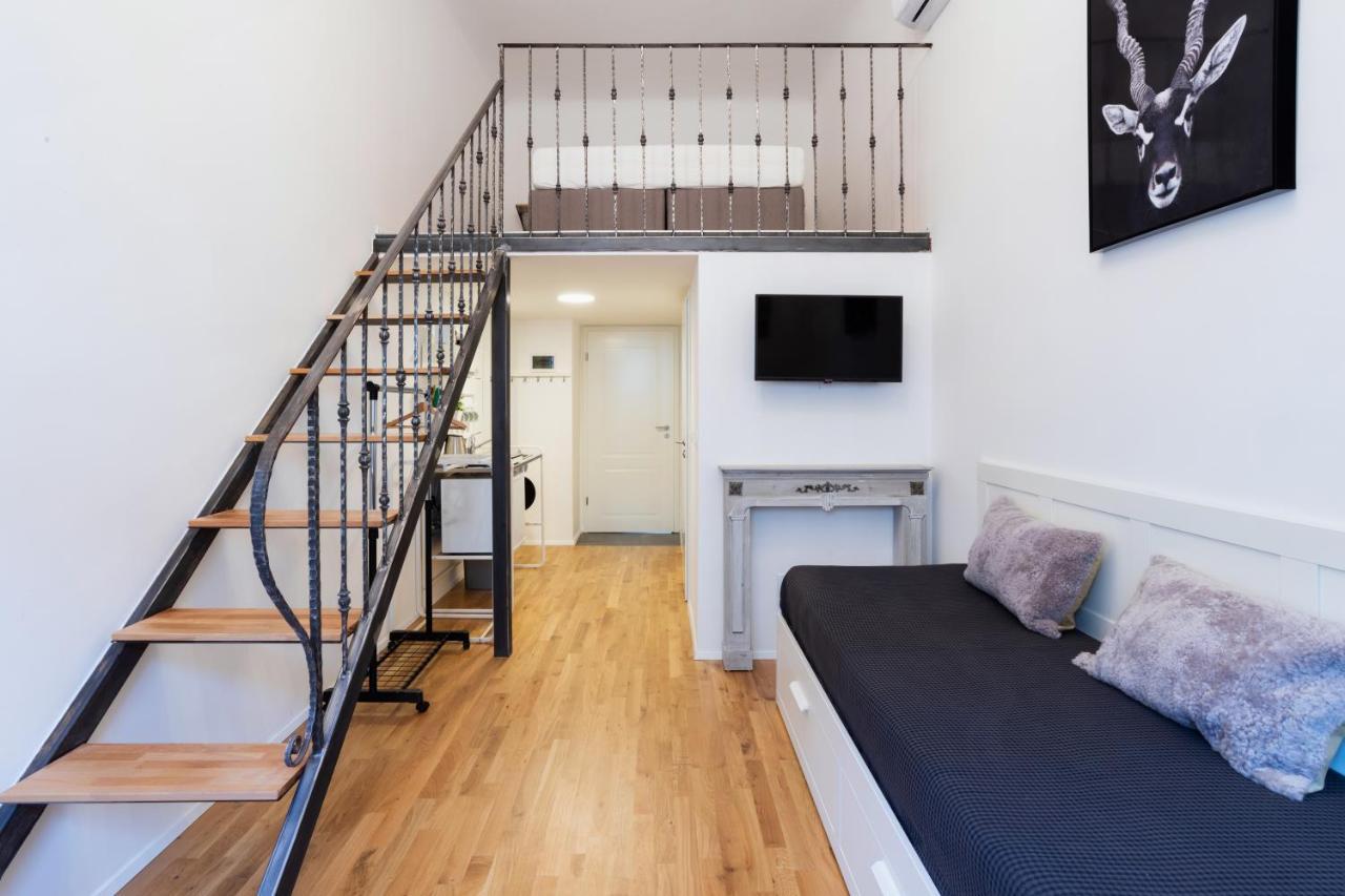 Rhino Apartments リュブリャナ エクステリア 写真